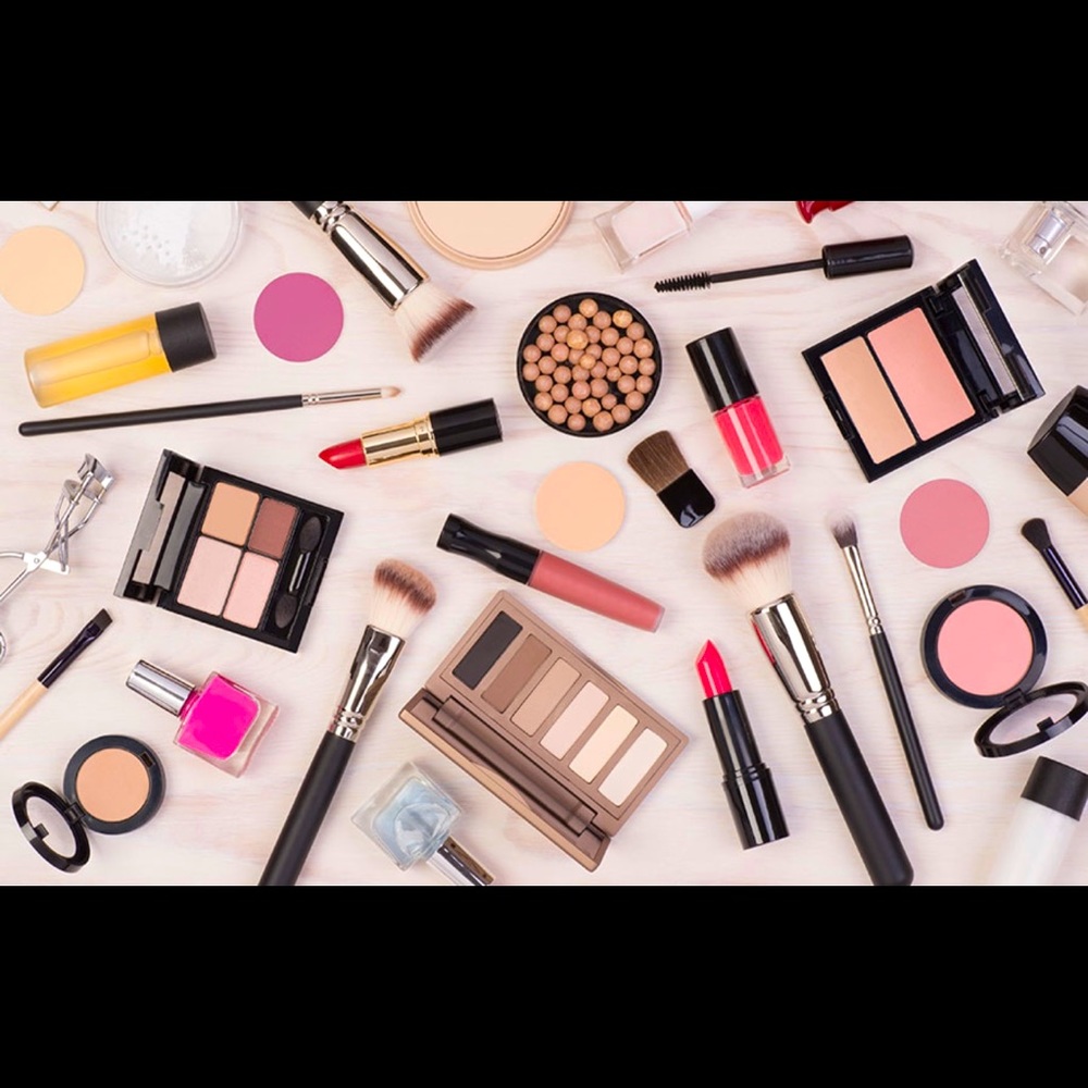 Makeup/skincare mystery box